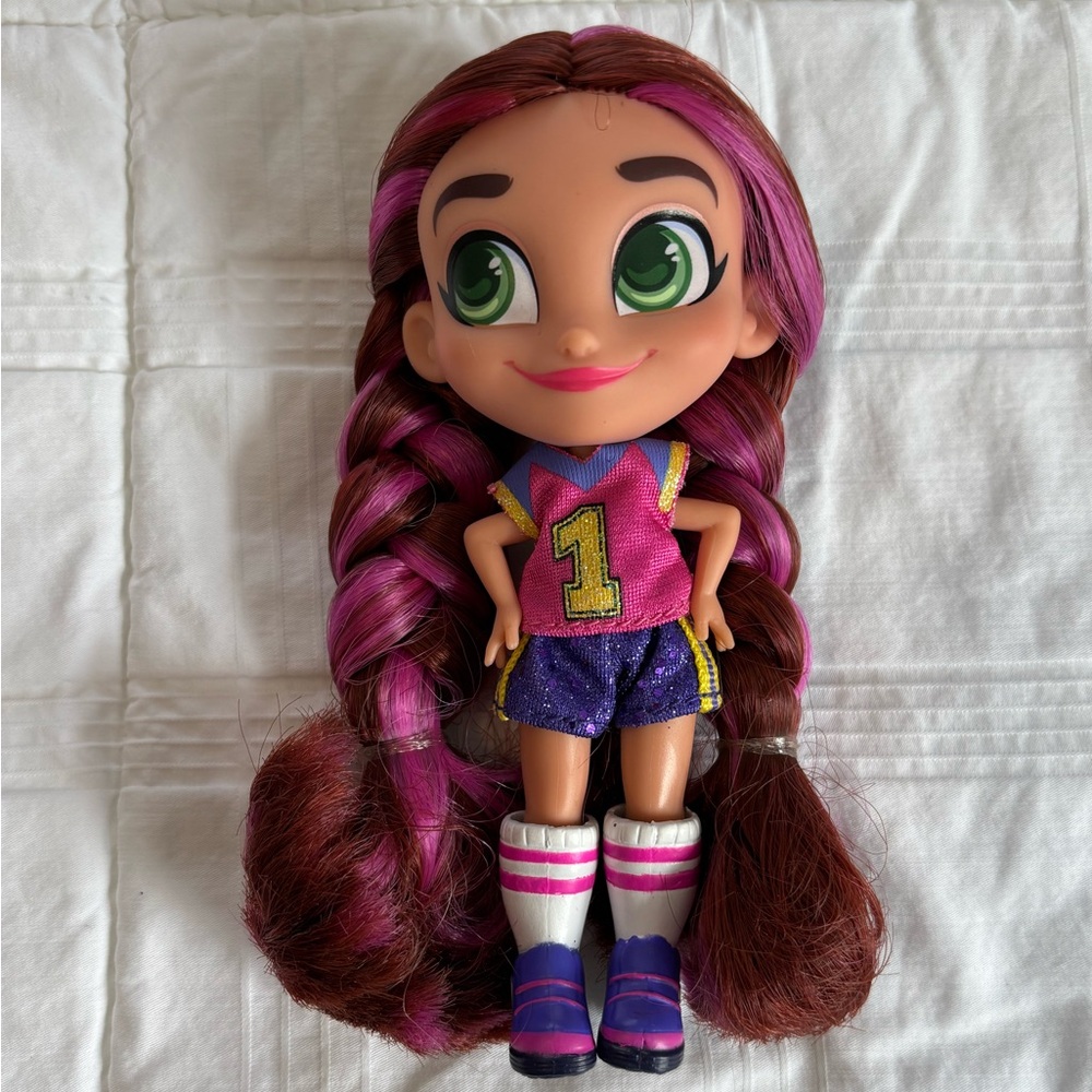 Brit Braids Hairdorables series 1 collectible doll.